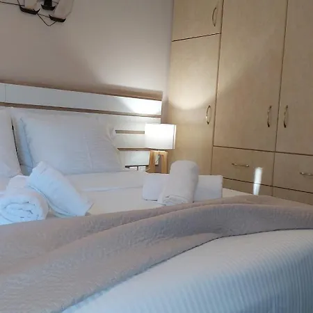 Vicky's Argostoli (Kefalonia)